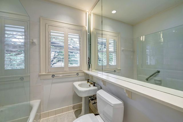 3416 Audubon Place, Houston, TX 77006