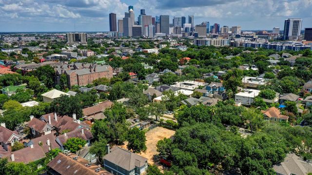 3416 Audubon Place, Houston, TX 77006