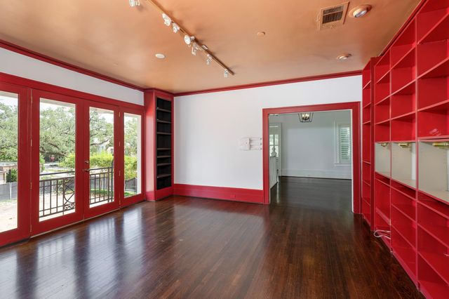 3416 Audubon Place, Houston, TX 77006