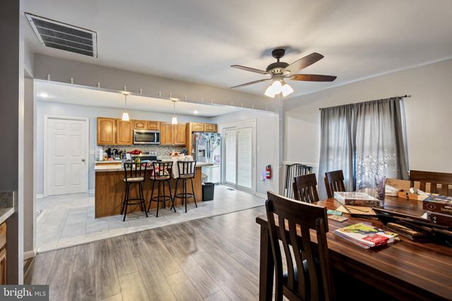 24-24 MAYAPPLE LN, Willingborough, NJ 08046
