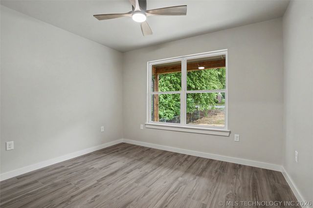 1337 E Hobson Avenue, Sapulpa, OK 74066