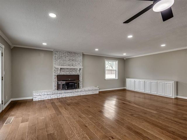 9925 Aztec Drive, Norman, OK 73026