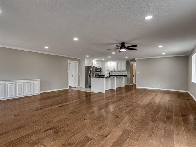 9925 Aztec Drive, Norman, OK 73026