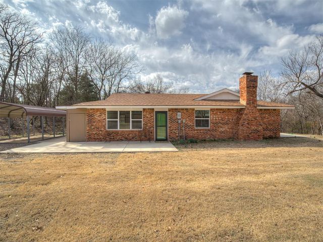 9925 Aztec Drive, Norman, OK 73026