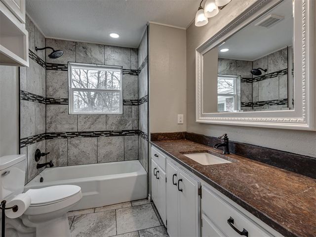 9925 Aztec Drive, Norman, OK 73026