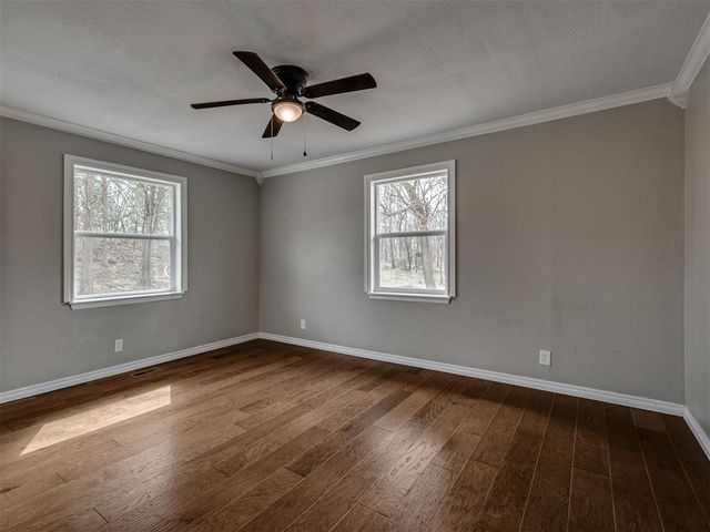 9925 Aztec Drive, Norman, OK 73026