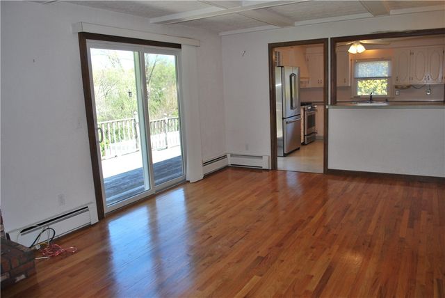 3 Carriage Way, North Providence, RI 02904