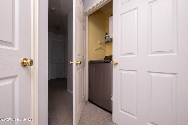 12503 Northolt Ct, Louisville, KY 40245