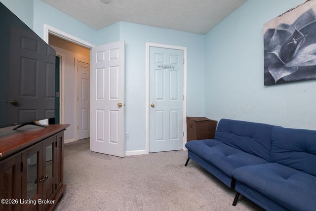 12503 Northolt Ct, Louisville, KY 40245