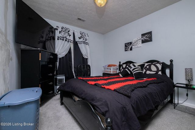 12503 Northolt Ct, Louisville, KY 40245