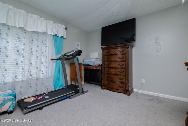 12503 Northolt Ct, Louisville, KY 40245