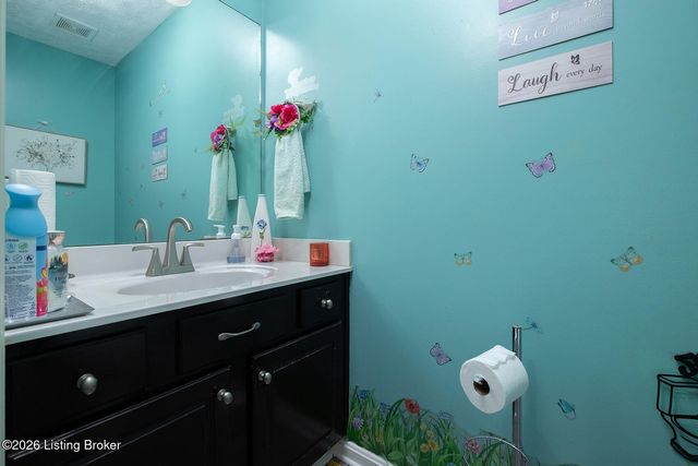 12503 Northolt Ct, Louisville, KY 40245