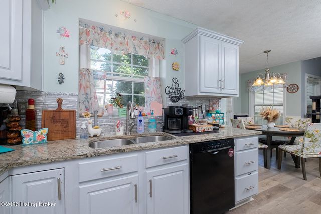 12503 Northolt Ct, Louisville, KY 40245
