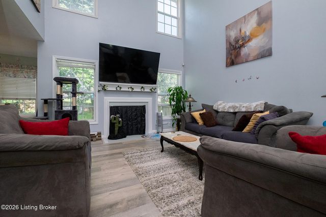 12503 Northolt Ct, Louisville, KY 40245