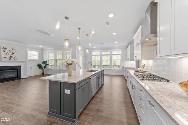 3044 Cave Junction Station, Apex, NC 27562