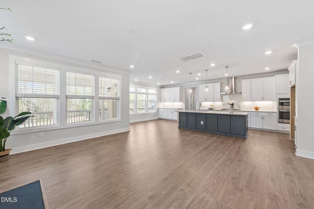 3044 Cave Junction Station, Apex, NC 27562