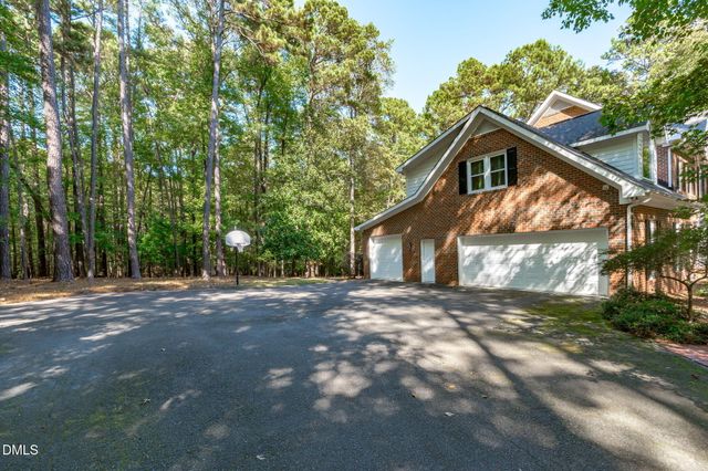 3717 Brackenridge Lane, Fuquay Varina, NC 27526