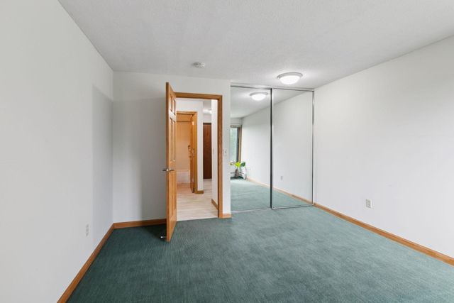 3399 Kent Street 211, Shoreview, MN 55126