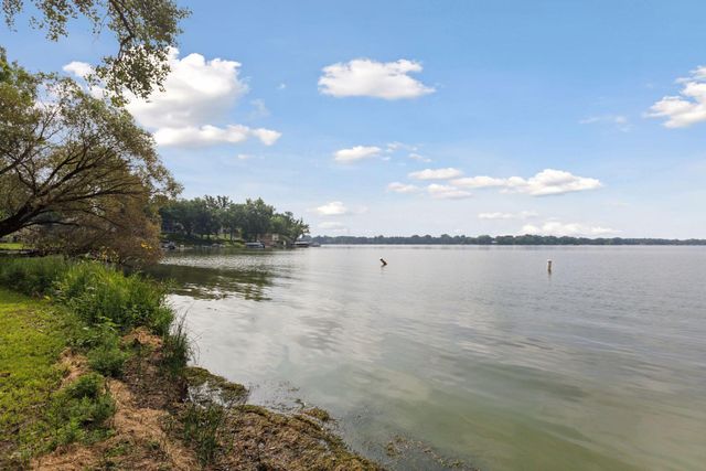 3399 Kent Street 211, Shoreview, MN 55126