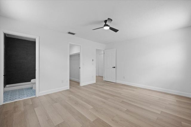5082 Dalewood Lane, Lake Worth, FL 33467