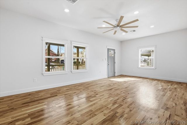 410 S Xanthus Avenue, Tulsa, OK 74104