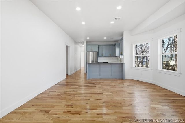 410 S Xanthus Avenue, Tulsa, OK 74104