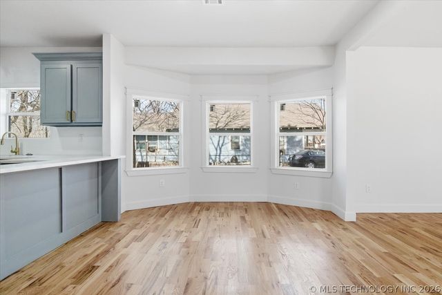 410 S Xanthus Avenue, Tulsa, OK 74104