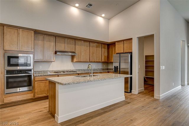 97 Sarabeth Street, Las Vegas, NV 89138