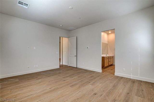 97 Sarabeth Street, Las Vegas, NV 89138