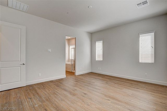97 Sarabeth Street, Las Vegas, NV 89138