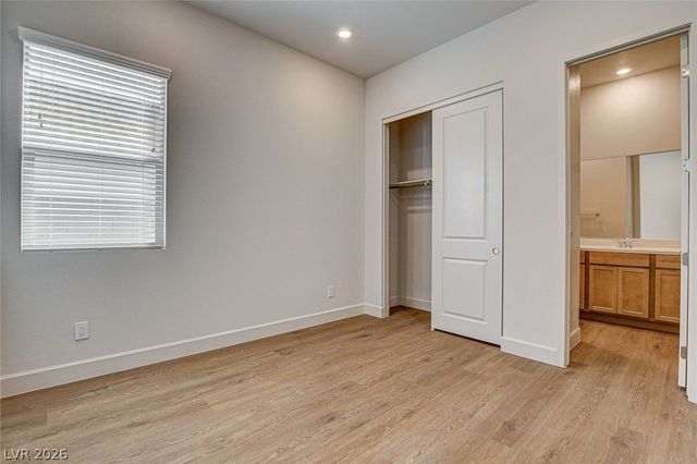 97 Sarabeth Street, Las Vegas, NV 89138