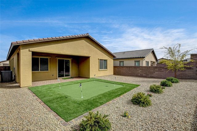 97 Sarabeth Street, Las Vegas, NV 89138
