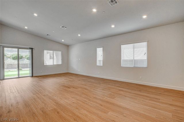 97 Sarabeth Street, Las Vegas, NV 89138