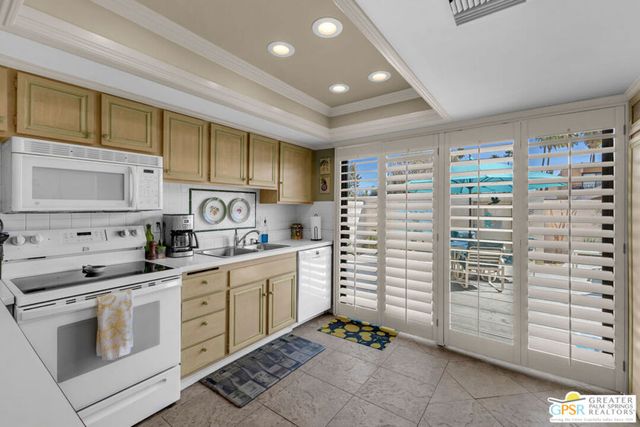 5503 Los Coyotes Drive 38, Palm Springs, CA 92264