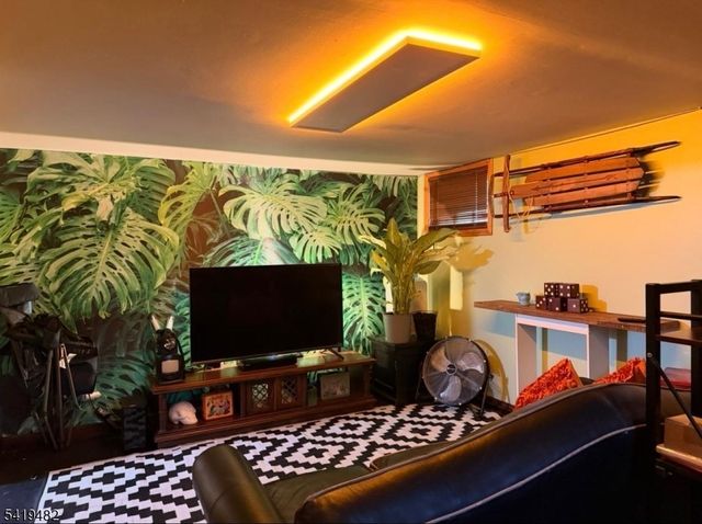 119 E Grant Ave, Roselle Park Boro, NJ 07204