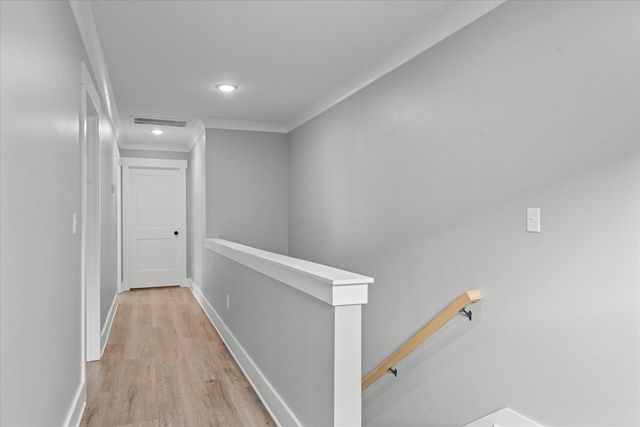 57 Country Cove Dr, Rossville, GA 30741