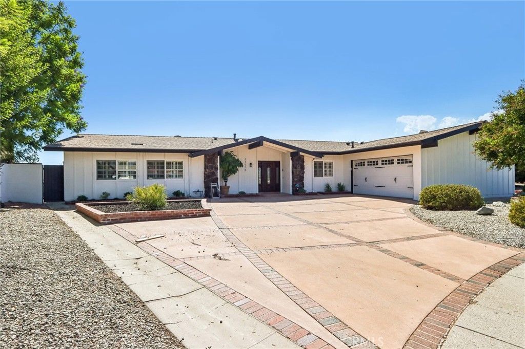 11535 Encino Avenue, Granada Hills, CA 91344 — exterior