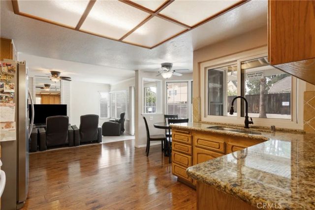 1567 Brentwood, Upland, CA 91786