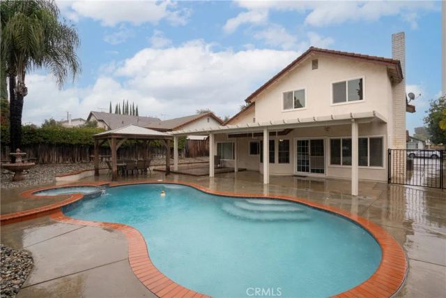 1567 Brentwood, Upland, CA 91786