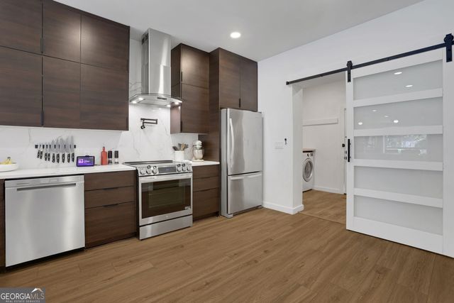 1956 Baker Road NW, Atlanta, GA 30318