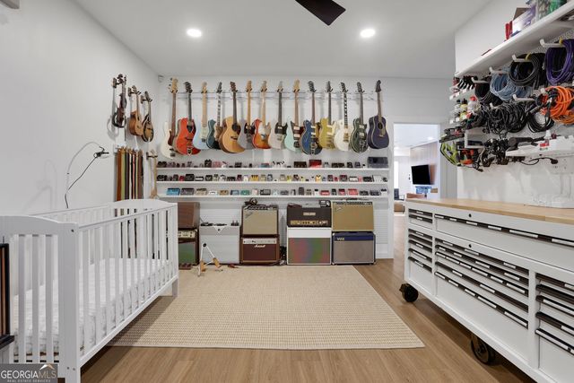 1956 Baker Road NW, Atlanta, GA 30318