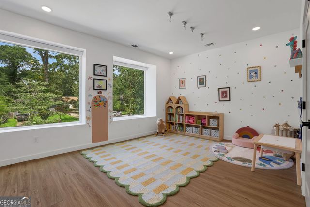 1956 Baker Road NW, Atlanta, GA 30318
