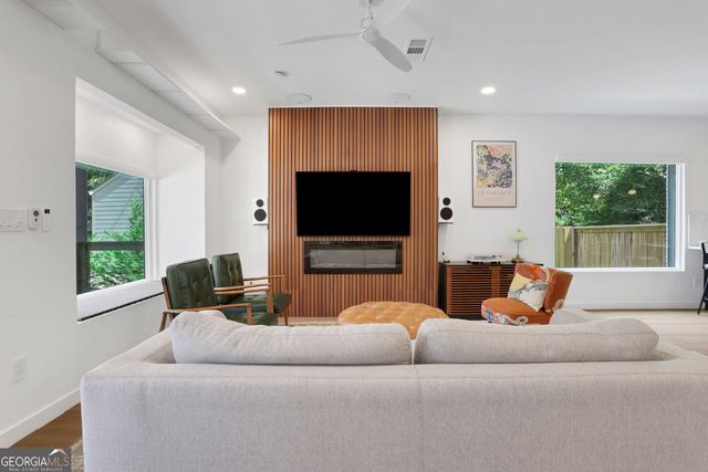 1956 Baker Road NW, Atlanta, GA 30318