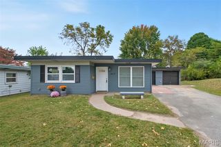 1415 Saint Jean Street, Florissant, MO 63031