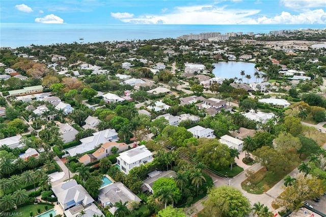 295 6th ST N, Naples, FL 34102