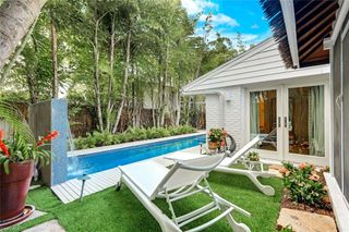 295 6th ST N, Naples, FL 34102
