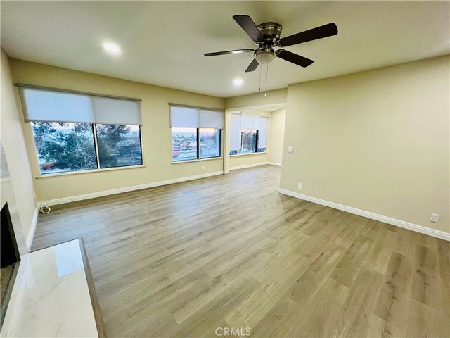 23 Vista Encanta 23, San Clemente, CA 92672