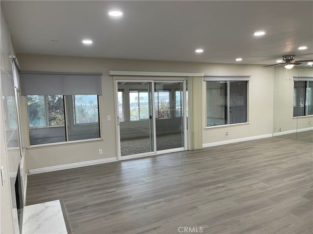 23 Vista Encanta 23, San Clemente, CA 92672