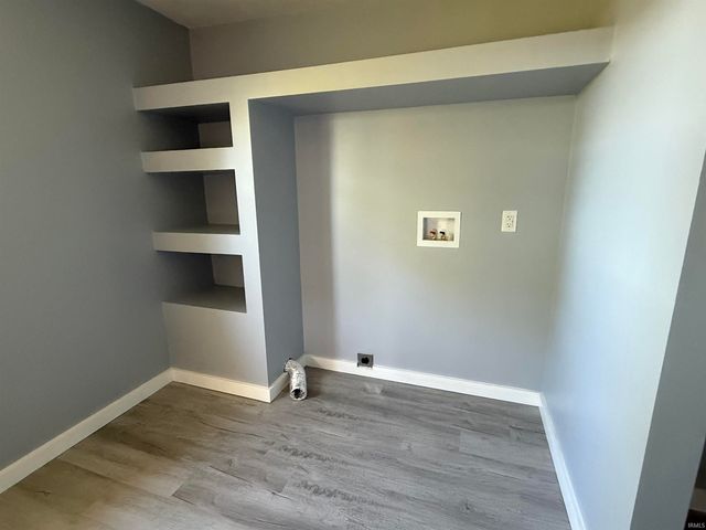 215 S 600 E Road, Marion, IN 46953