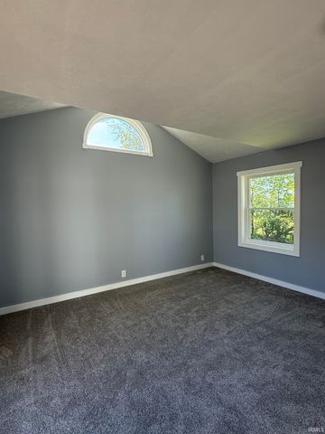215 S 600 E Road, Marion, IN 46953